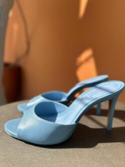 Schutz Sandália Couro Azul