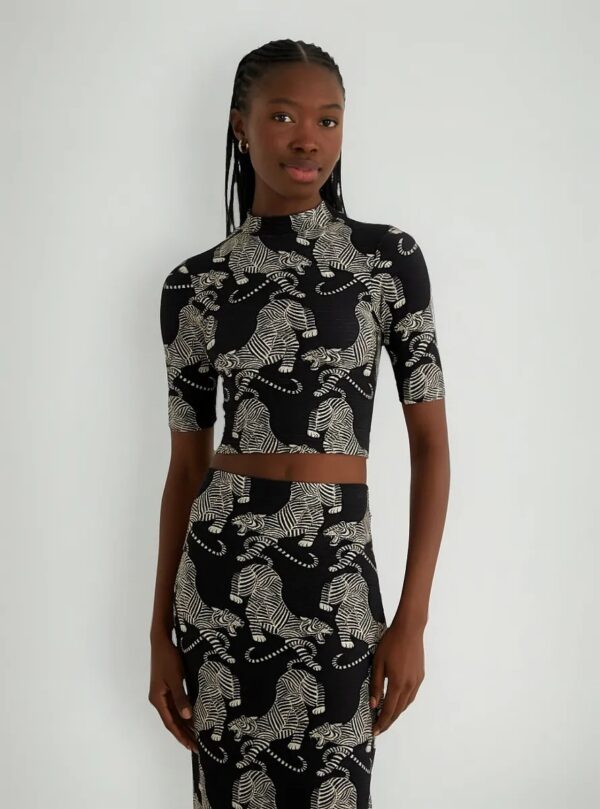 Farm Blusa Cropped Tigres