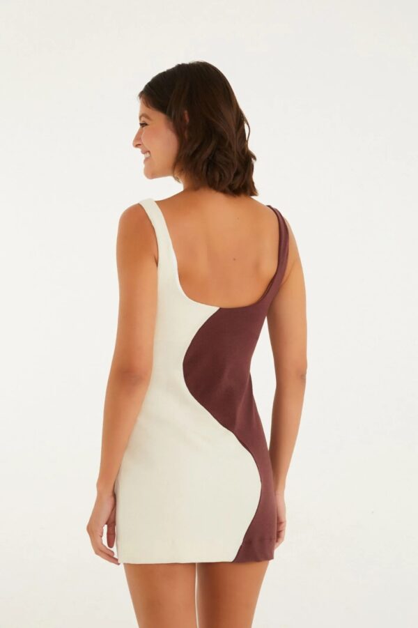 Farm Vestido Curto Patch Ondas - Imagem 3