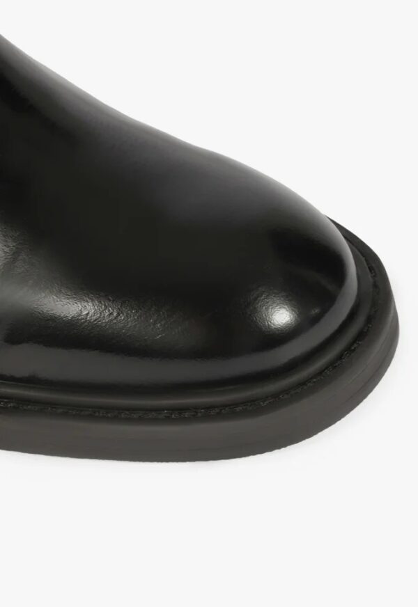 Schutz Bota Cano Baixo Couro Preto - Imagem 5