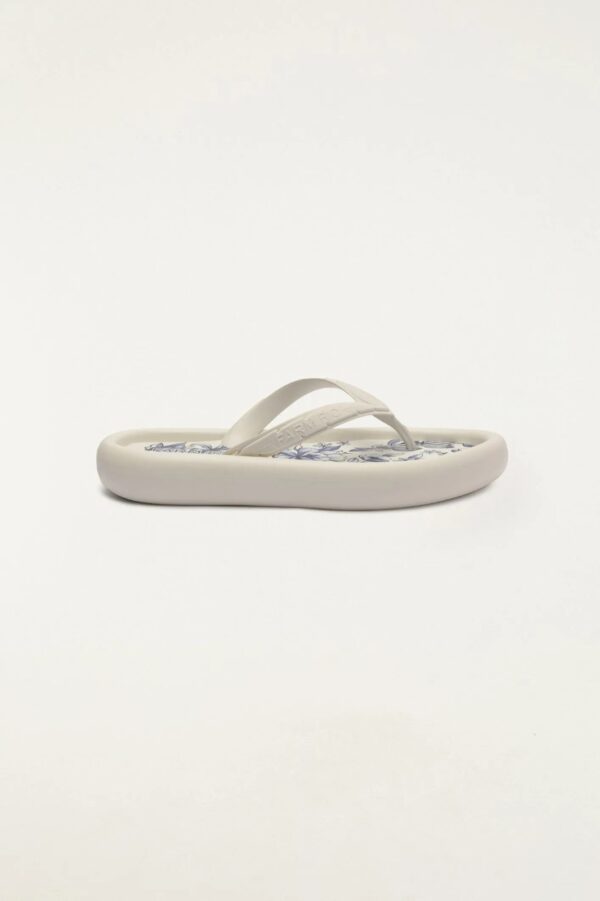 Farm Chinelo Canoa Print