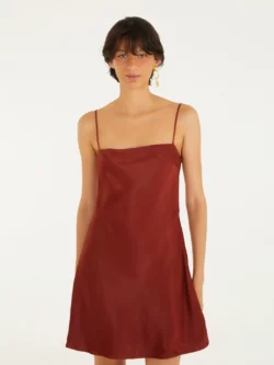 Farm Vestido Curto Alcinhas Cetim Marrom