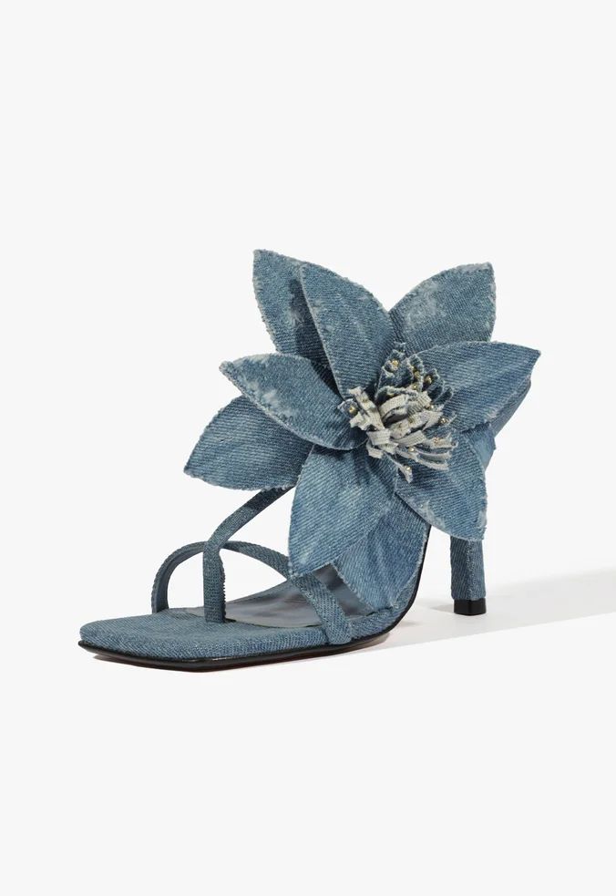 Schutz Sandália Mule Natalia Denim Jeans Azul - Imagem 2