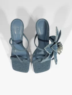 Schutz Sandália Mule Natalia Denim Jeans Azul