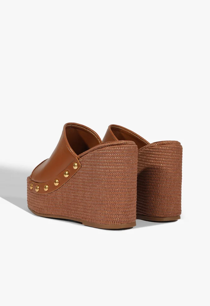 Schutz Sandália Tamanco Anabela Meia Pata Couro Marrom - Imagem 3