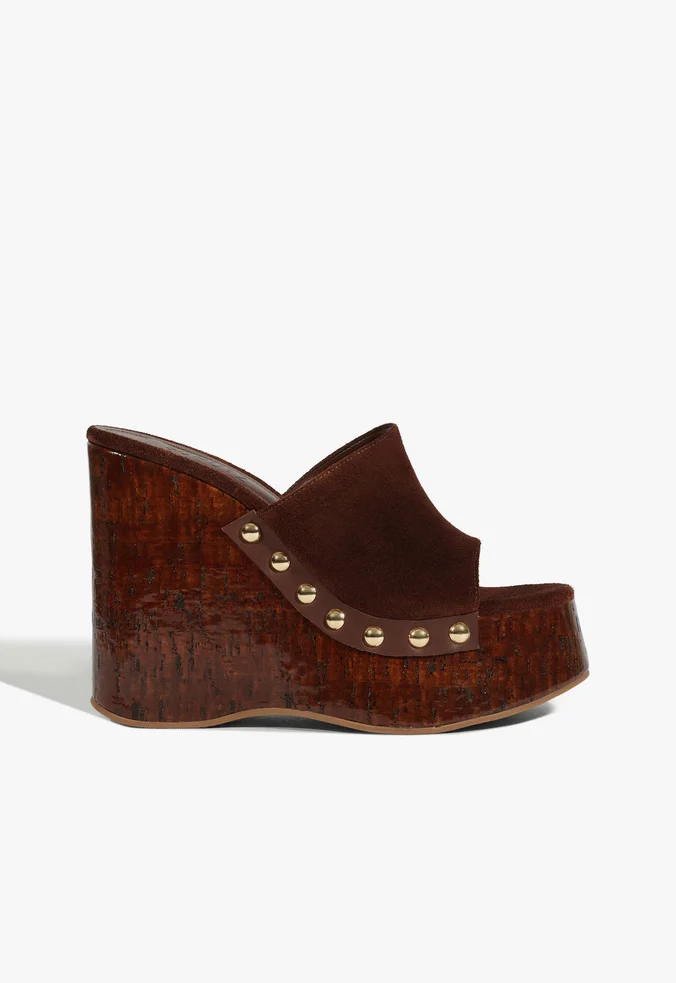 Schutz Sandália Anabela Camurça Cortiça Tachas Marrom - Imagem 2