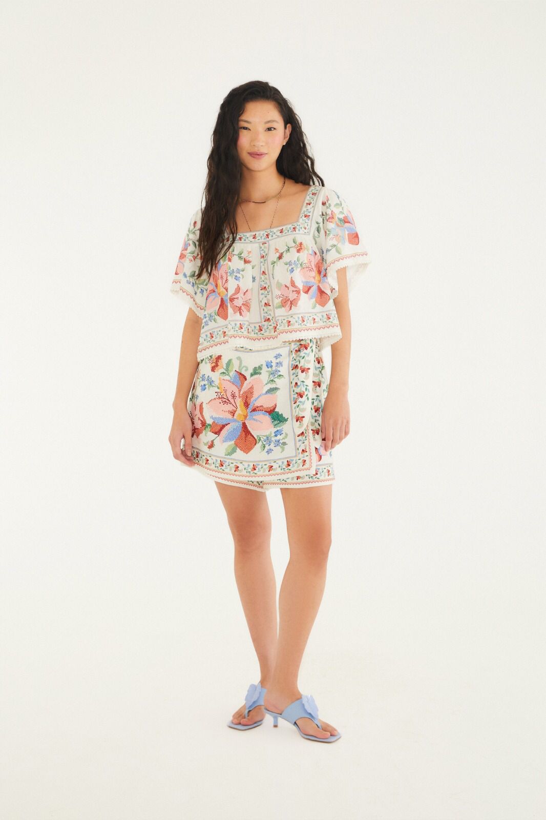 Farm Short Saia Estampado Brisa Serena