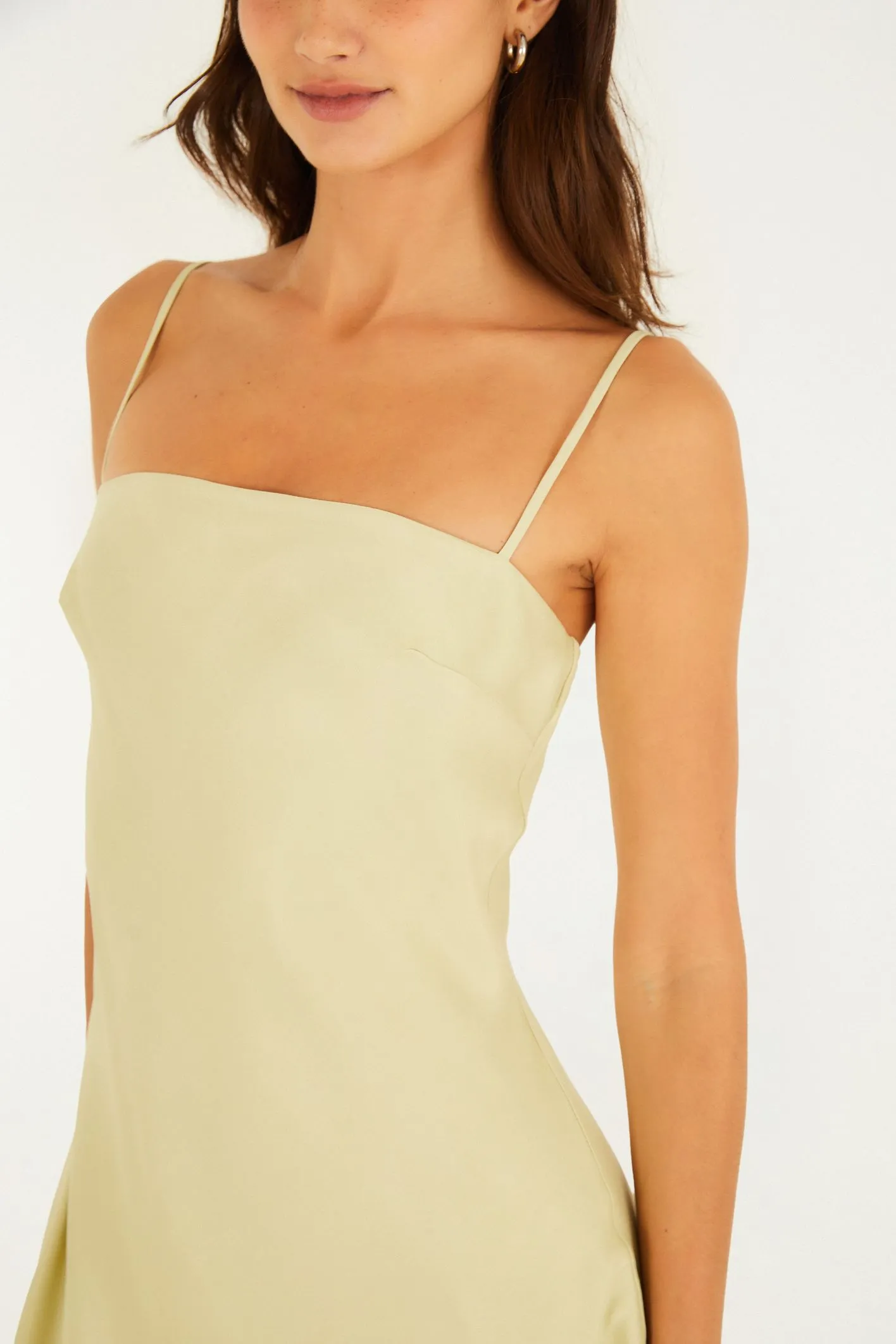 Farm Vestido Curto Alcinhas Cetim - Imagem 2