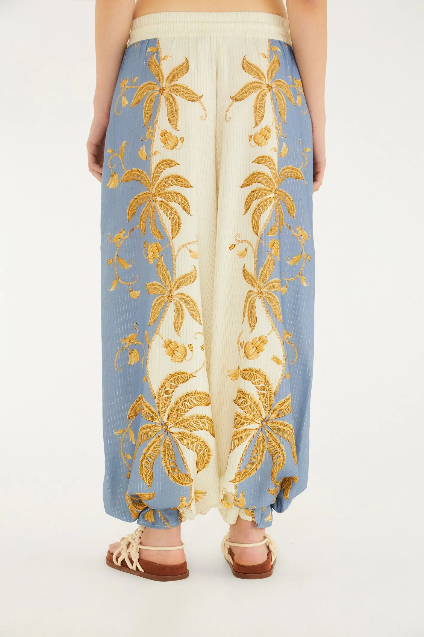 Farm Calça Pantalona Estampada Ourinho Tropical - Imagem 4