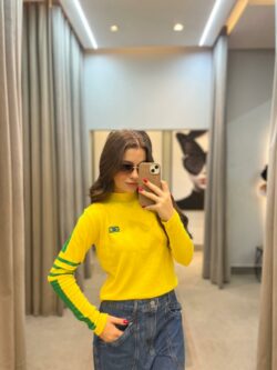 Blusa Trico Manga Longa Brasil