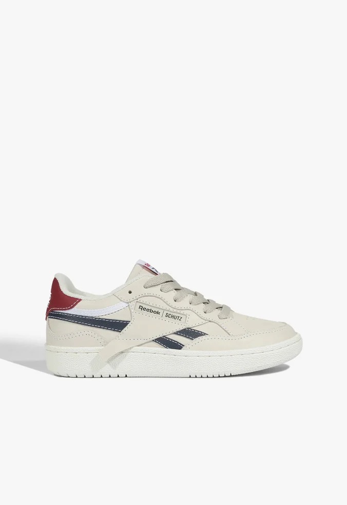 Tênis Reebok Off-White e Azul